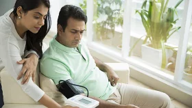 যে ৫ অভ্যাসে বাড়ে রক্তচাপের ঝুঁকি