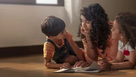 ছোট থেকে বই পড়ার অভ্যাসে স্মৃতিশক্তি বাড়ে